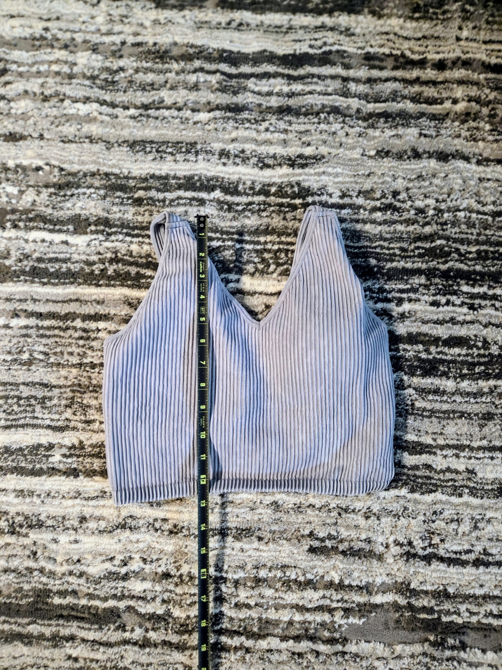 90 Degreea Ribbed V-Neck Cropped Tank Top - Light Lavender